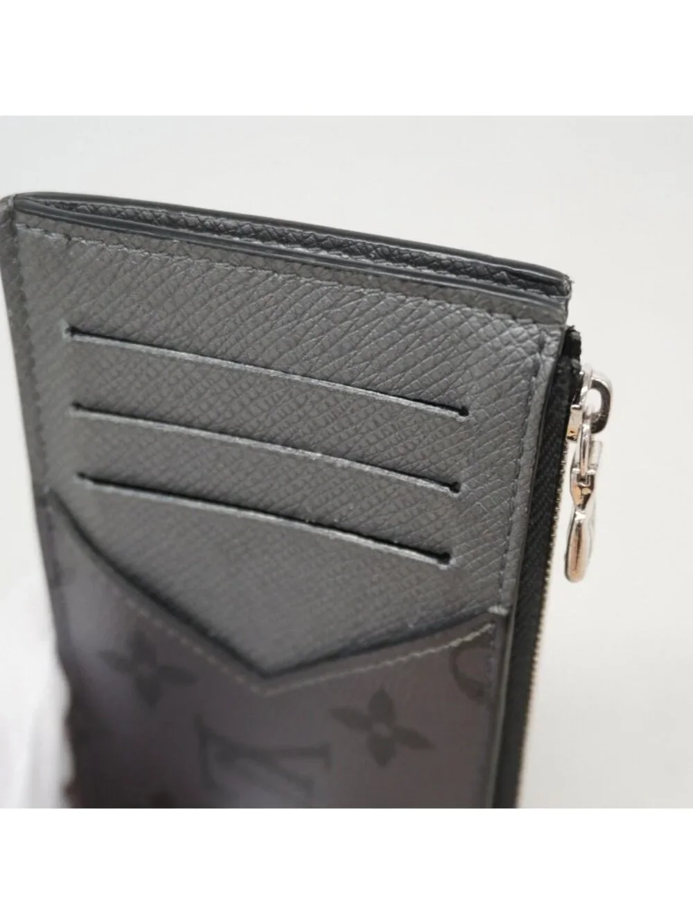 Louis Vuitton Coin Case Taigarama Card Holder Gray Silver